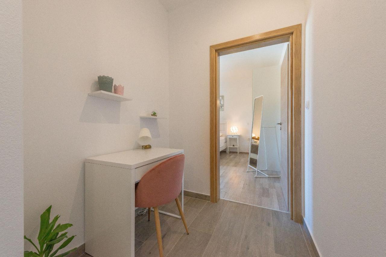 Villa Tara Zadarvillas Tinj Εξωτερικό φωτογραφία