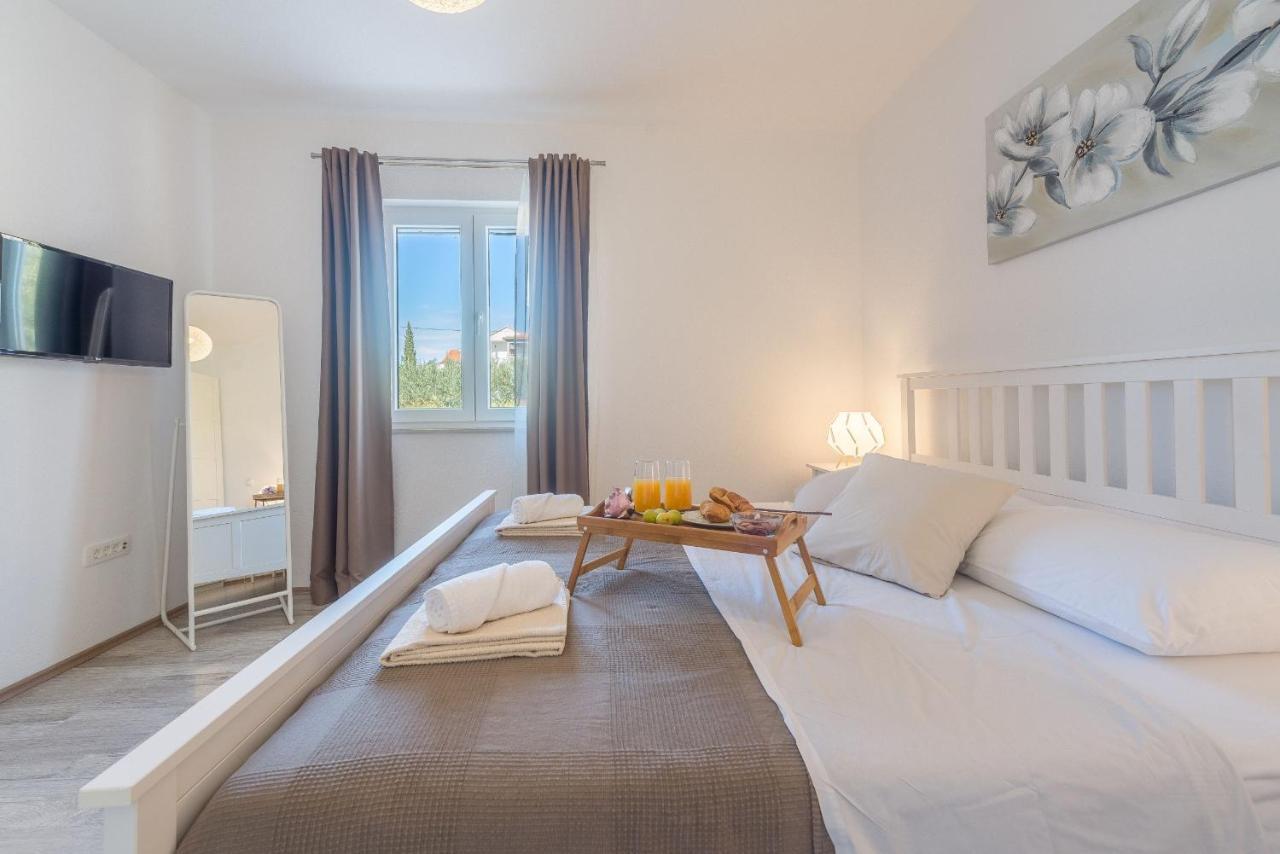 Villa Tara Zadarvillas Tinj Εξωτερικό φωτογραφία