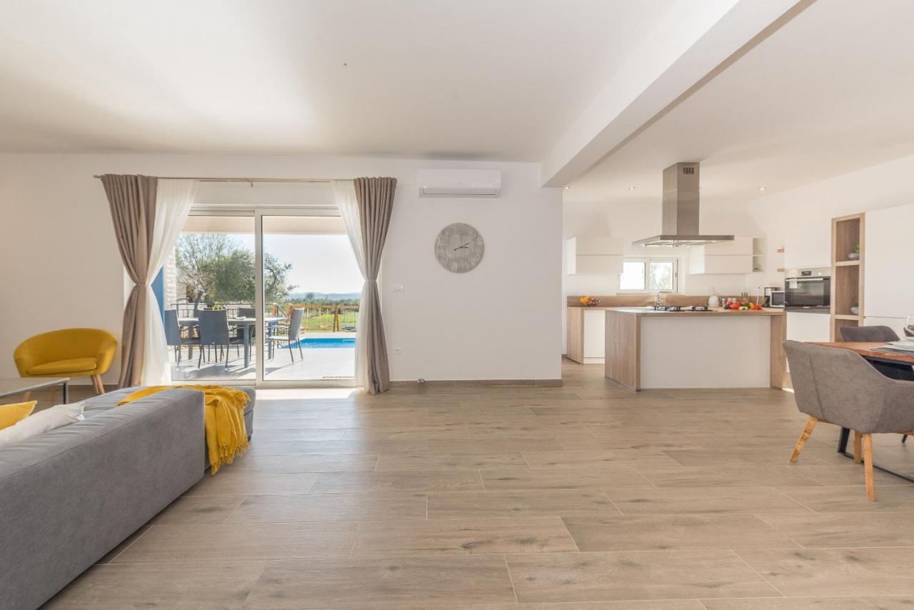Villa Tara Zadarvillas Tinj Εξωτερικό φωτογραφία