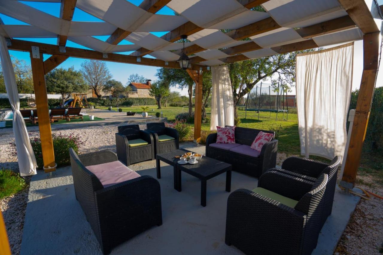 Villa Tara Zadarvillas Tinj Εξωτερικό φωτογραφία