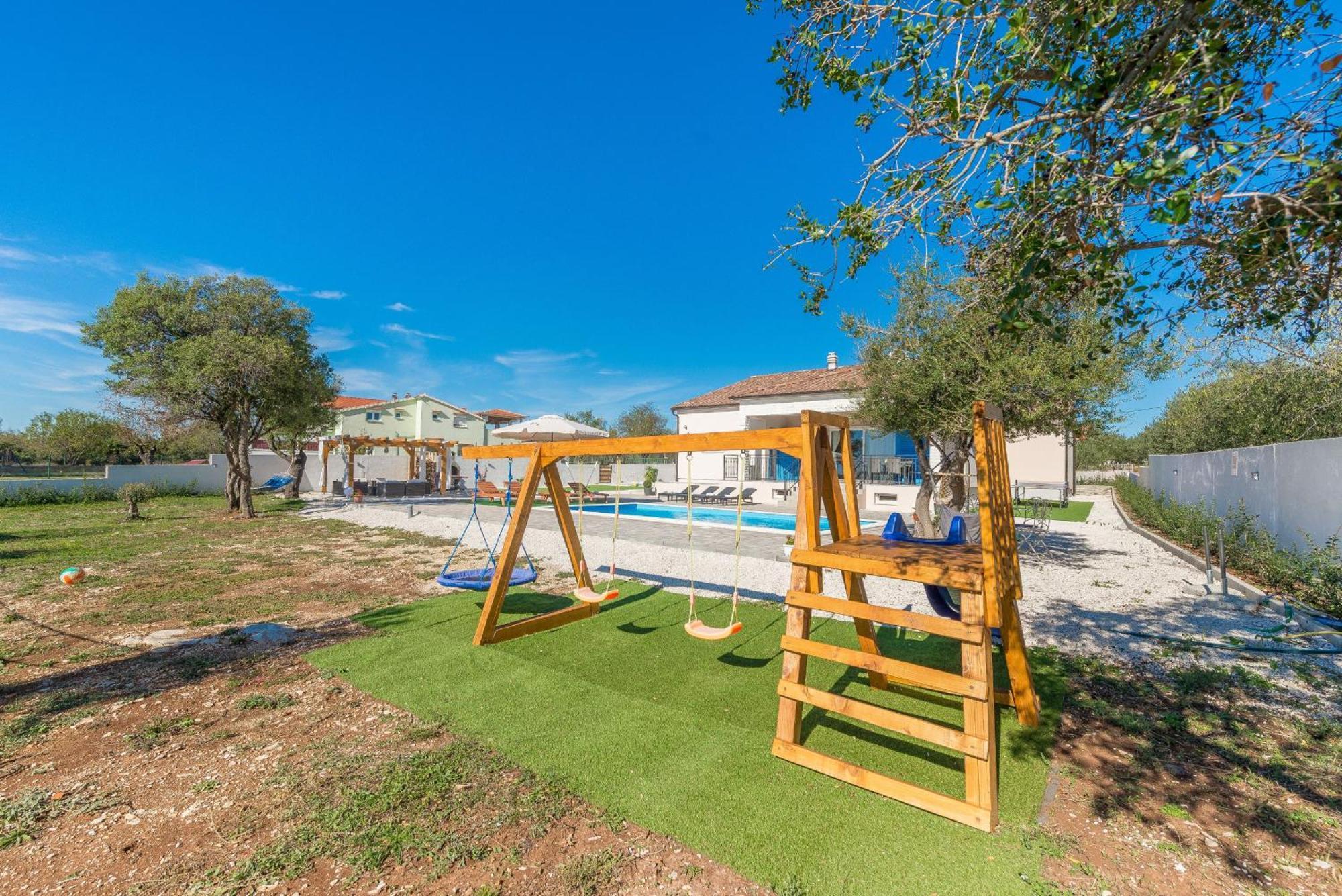Villa Tara Zadarvillas Tinj Εξωτερικό φωτογραφία